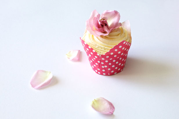 Rose water icing for cupcakes