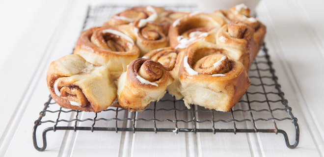 #nivoslider-48281-caption-1 cinnamon buns