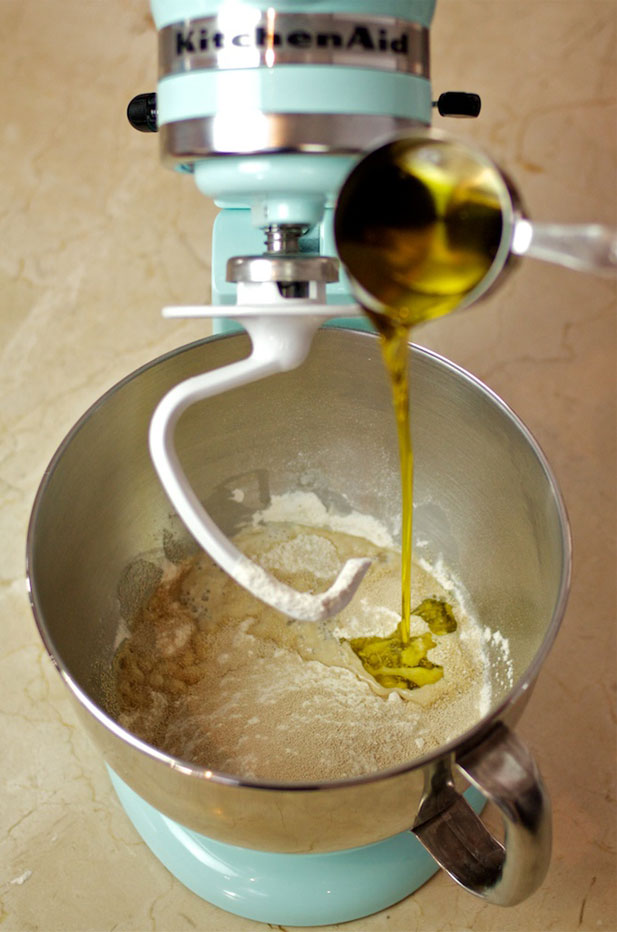 How to make perfect pizza Yuppiechef Magazine